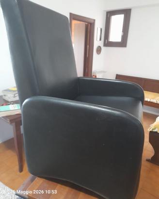 POLTRONA PER ANZIANI