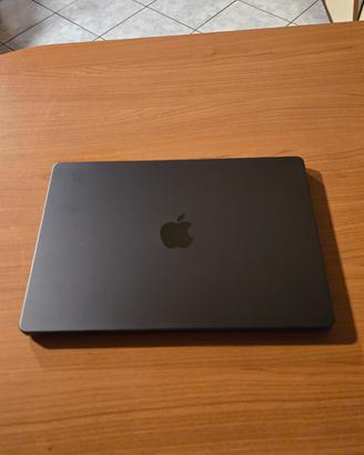MacBook Pro 14" M5, 16GB RAM, 1TB SSD | Nuovo + A