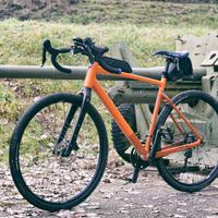 Bicicletta Gravel Focus Atlas 6.7