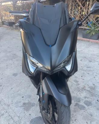 tmax 560 2020