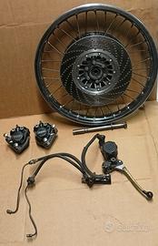 RICAMBI SUZUKI GT 750