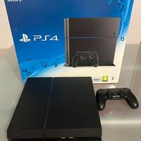 PlayStation 4 con 8 giochi