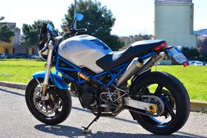 Ducati Monster 900 i.e.  my 2001