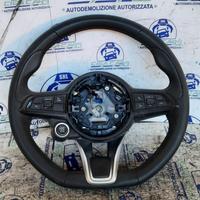 ALFA ROMEO GIULIA VOLANTE CON COMANDI 2022