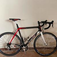 Bici da corsa in carbonio FRW