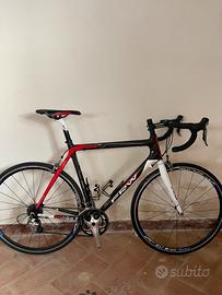 Bici da corsa in carbonio FRW