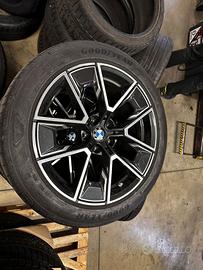 Cerchi e gomme originali BMW