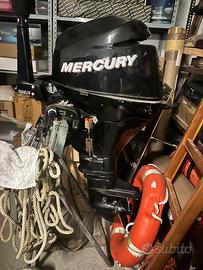 Motore fuoribordo Mercury 9,9 4 tempi