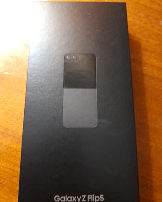 Samsung Flip 5  512 g.