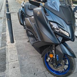 Yamaha Tmax 560 km 12.000 sinistri zero