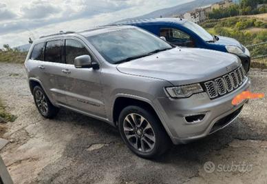 Jeep grand cherokee overland unico  proprietario