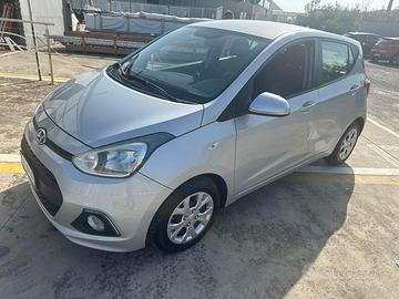 Hyundai i10 2016