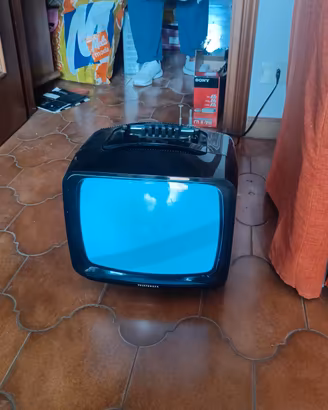 tv vintage Telefunken 