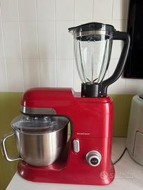 Robot multifunzione impastatrice frullatore