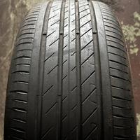 4  Pneumatici estivi 215-50-18 92V