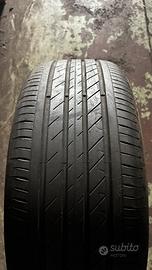 4  Pneumatici estivi 215-50-18 92V