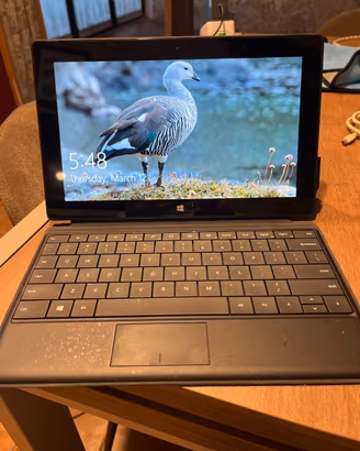 Windows Surface 32 gb