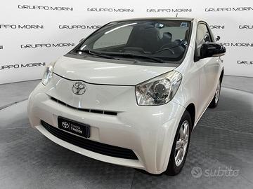 Toyota iQ 1.0 cvt (multidrive)