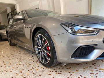 Maserati Ghibli Diesel Gransport 250CV 12/2020