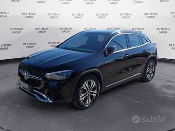 Mercedes-Benz GLA 180 d Progressive Advanced