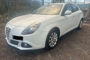 Alfa Romeo Giulietta 1.6 JTDm-2 120 CV Distinctive