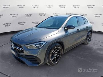 Mercedes-Benz GLA 180 d Automatic Premium NIG...