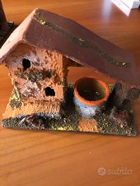 Casetta con pozzo per presepe