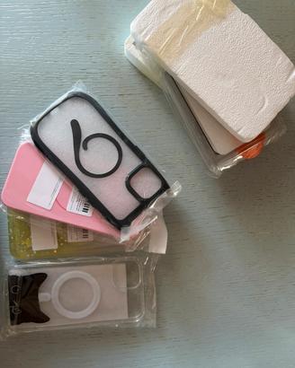 Lotto 4 cover + 3 vetri Iphone 14 plus NUOVE