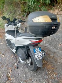 Honda PCX 125 - Moto e Scooter In vendita a Genova