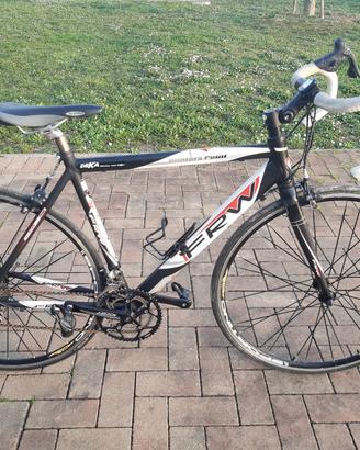 Bici da corsa FRW 26