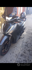 Motorino sh 125 versione limitata anno 2018
