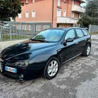 Alfa 159