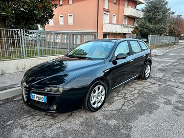 Alfa 159