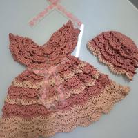 vestito e berretto fatto a mano 100% puro cotone i