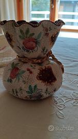 Vaso  a sacchetto in ceramica di Deruta
