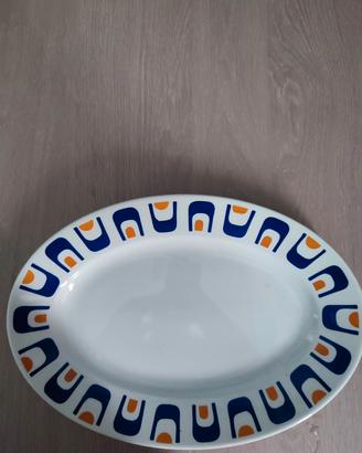 piatto ovale ceramica di Laveno 