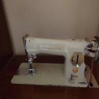 macchina da cucire 