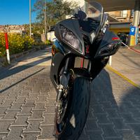 Yamaha yzf r6