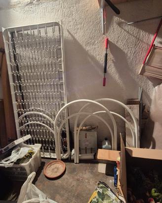 2 reti in smalto bianco con materassi