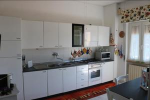 Follonica fronte pineta ponente 100 MT dal mare