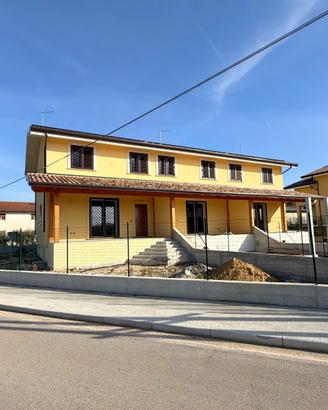 Ville a schiera nuova costruzione a Sora