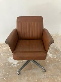 Poltrona vintage Zanotta Lissone