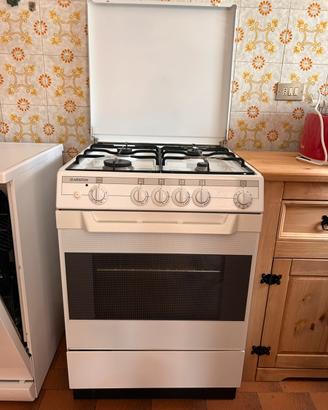 Cucine a gas con forno elettrico
