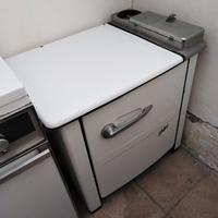 Stufa in ghisa vintage 1950