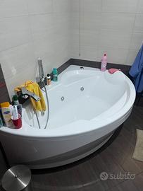Vasca idromassaggio