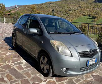 Toyota Yaris 2serie 1.4 5 porte