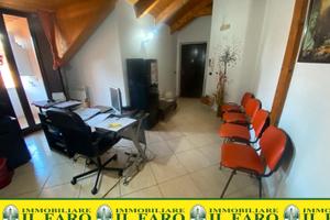 Graziosa mansarda zona via innamorati