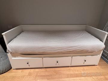 Letto divano Ikea Hemnes 3 cassetti 80x200cm