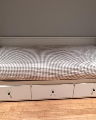 Letto divano Ikea Hemnes 3 cassetti 80x200cm