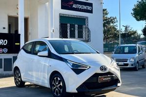 TOYOTA Aygo Connect 1.0 VVT-i 72 CV x-play MMT P
